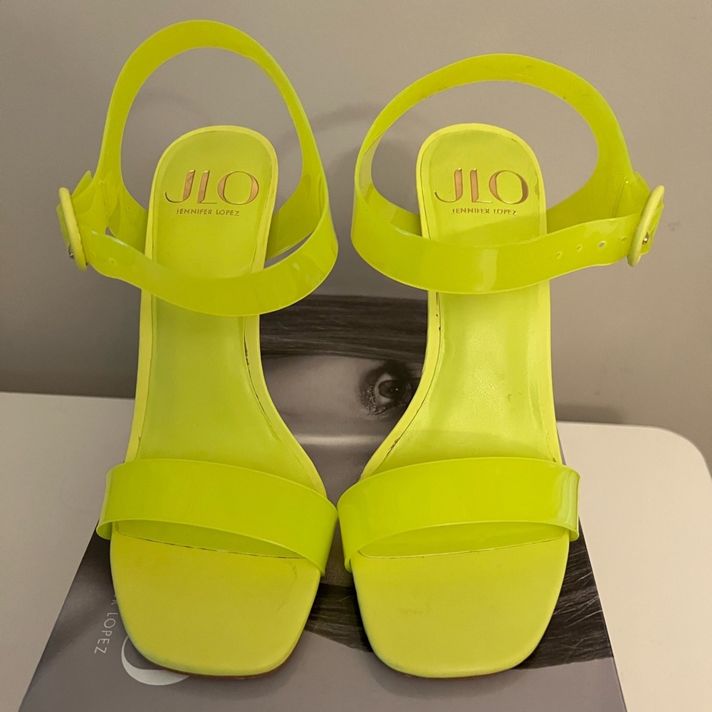 JLO Jennifer Lopez Frani Sandal, Women’s Size 7.5